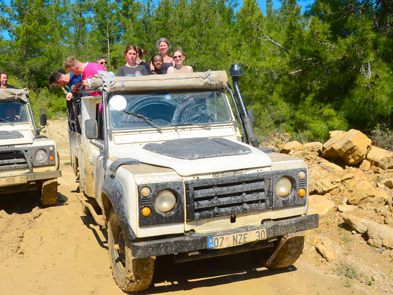 Jeep & Rafting